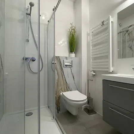 Centrum Διαμέρισμα *